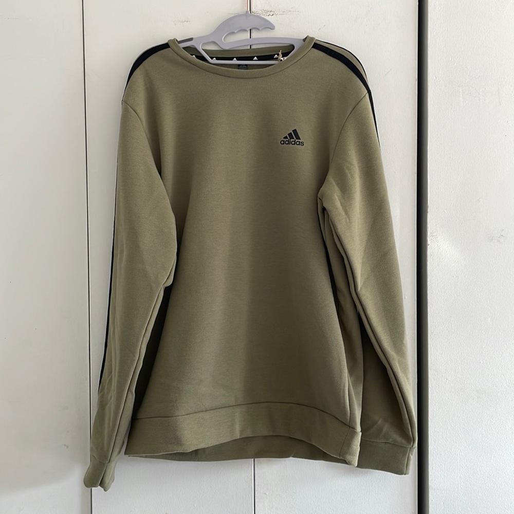 Adidas Primegreen Crewneck Pullover sweatshirt in Medium